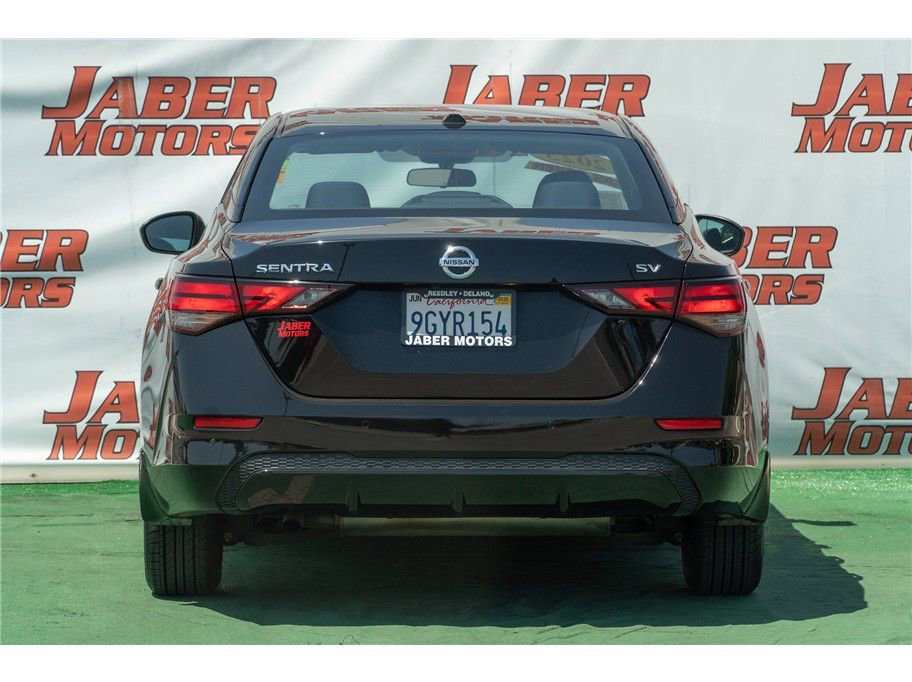 Vehicle image 6 of 24
