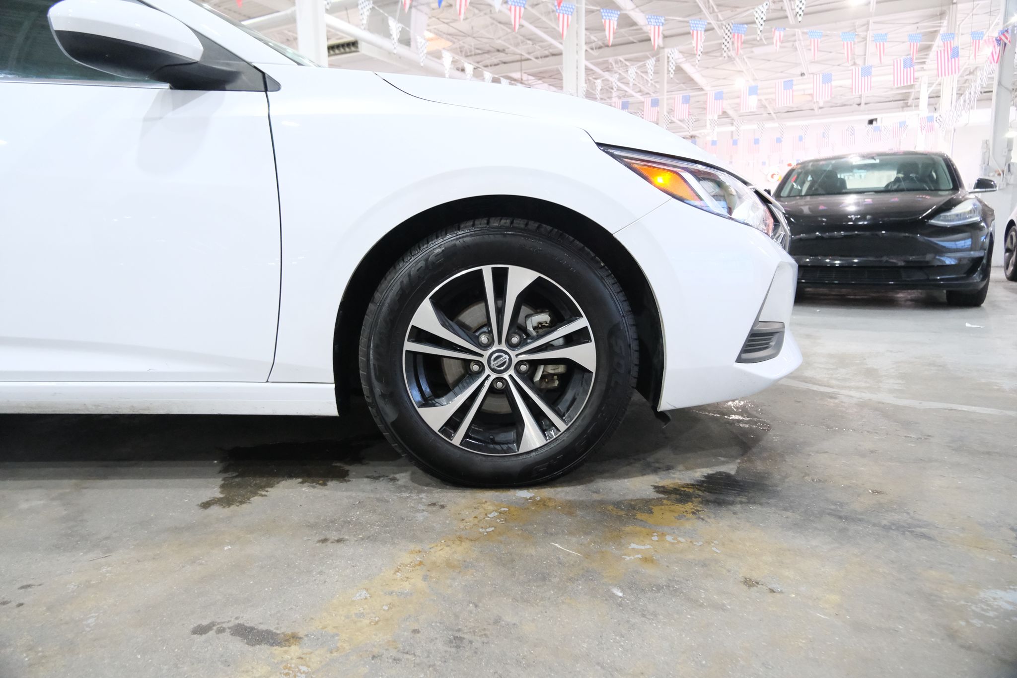 2023 Nissan Sentra SV Image 10 of 36