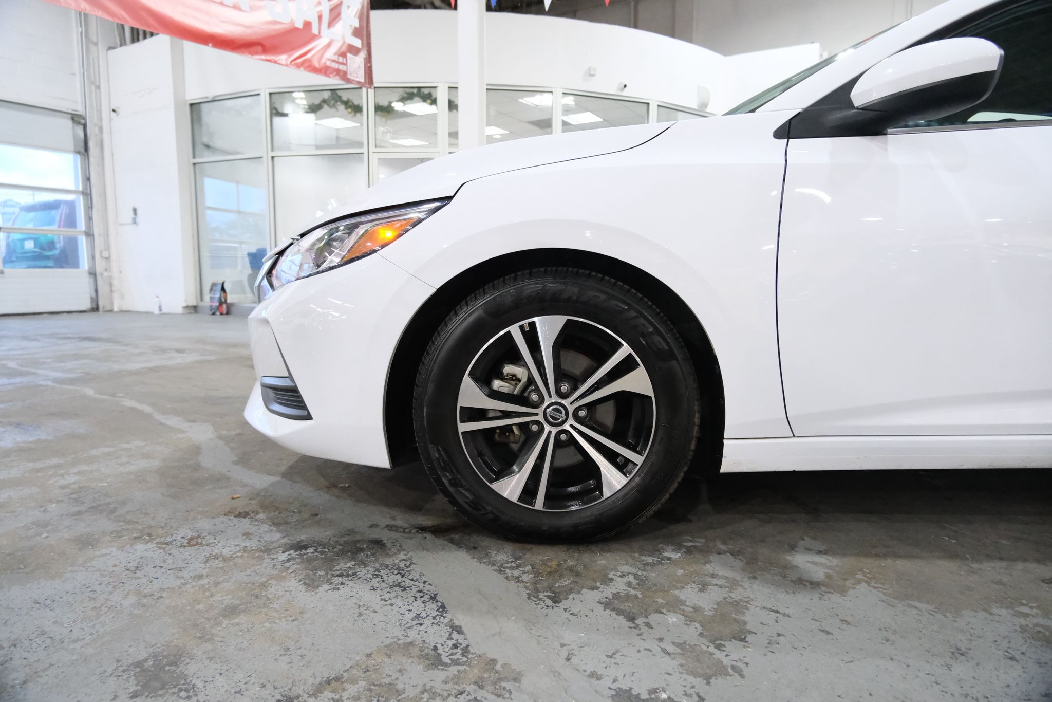 2023 Nissan Sentra SV Image 11 of 36