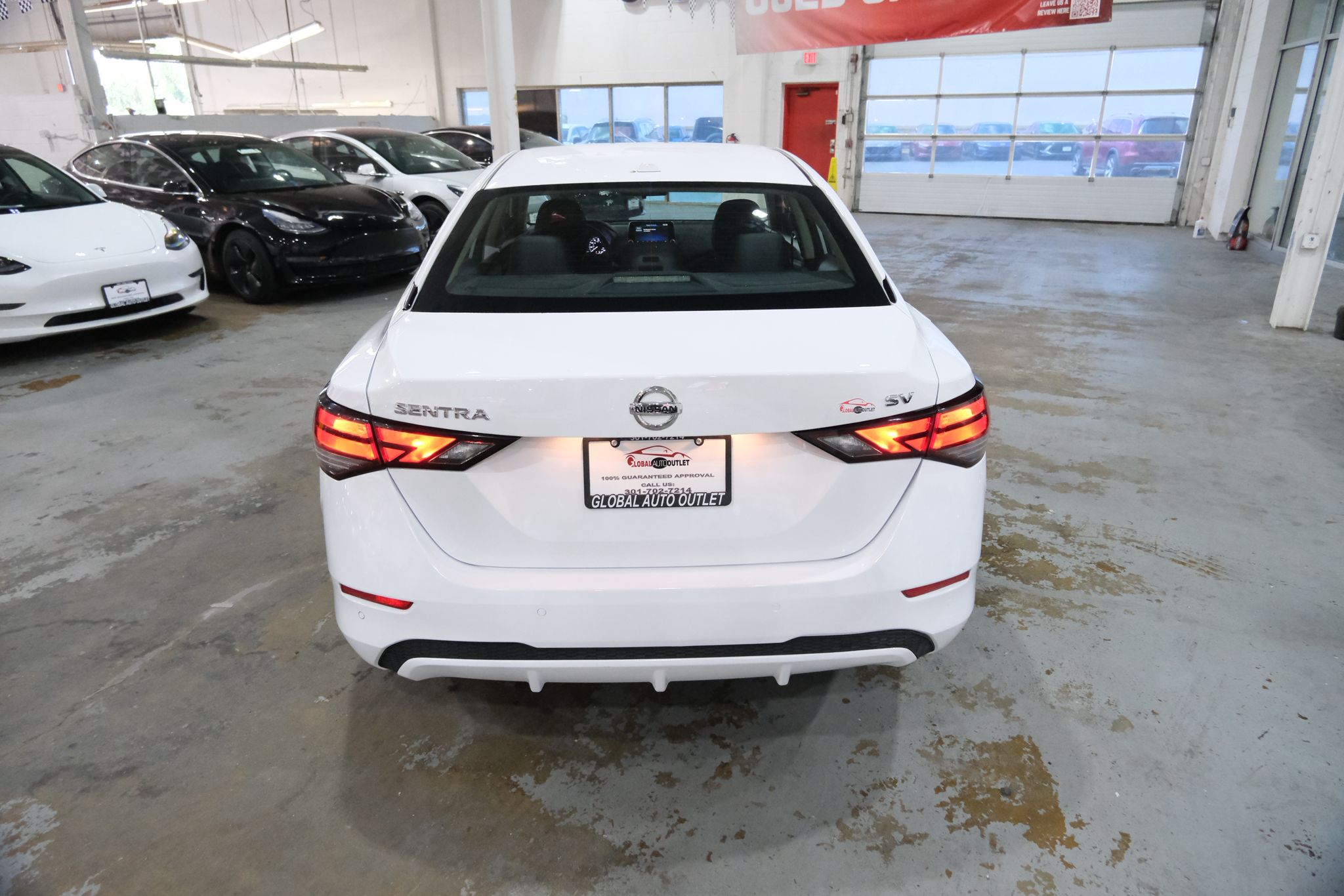 2023 Nissan Sentra SV Image 6 of 36