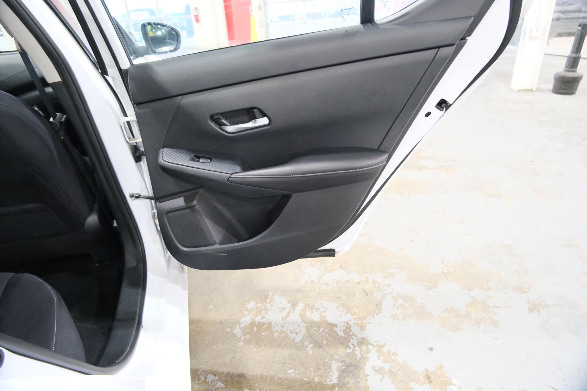 2023 Nissan Sentra SV Image 29 of 36