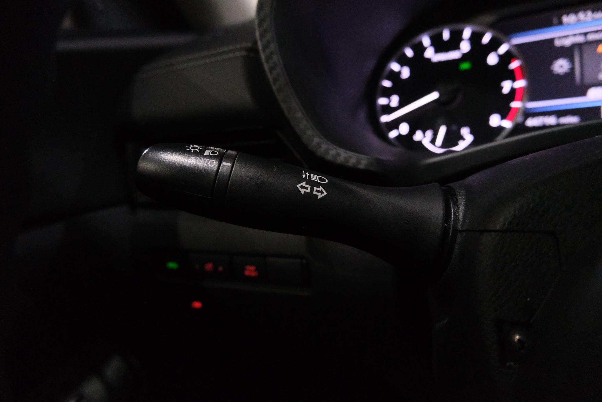 2023 Nissan Sentra SV Image 35 of 36