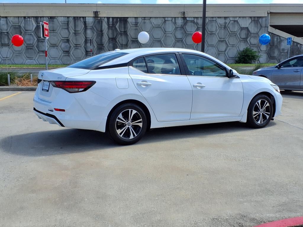 Vehicle image 5 of 30