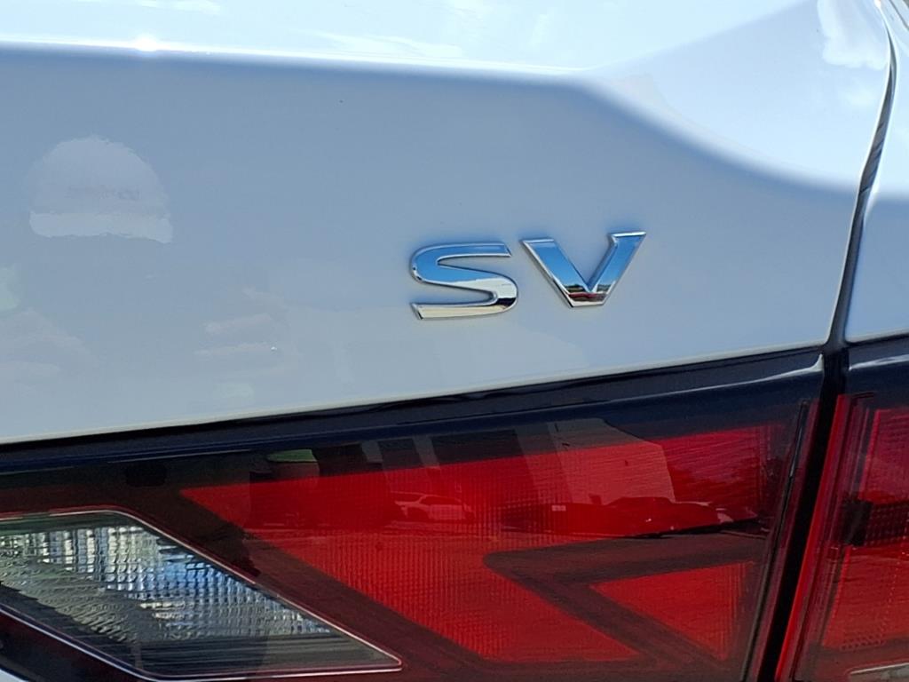 Vehicle image 29 of 30