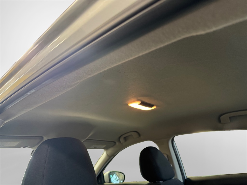 2023 Nissan Sentra SV Image 30 of 32