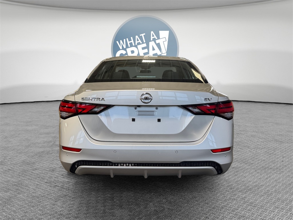 2023 Nissan Sentra SV Image 6 of 32