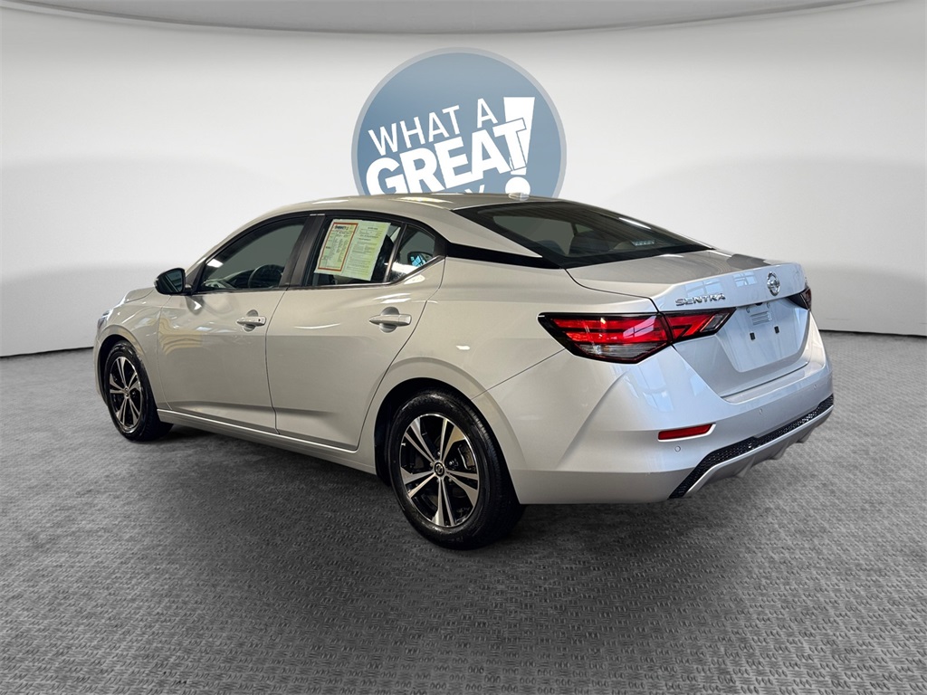 2023 Nissan Sentra SV Image 7 of 32