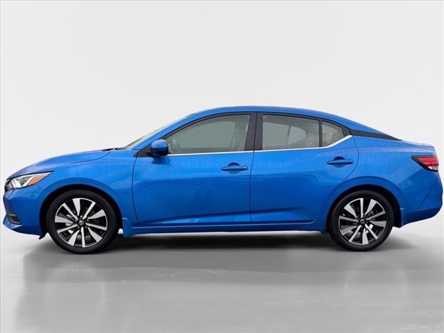 Vehicle image 8 of 25