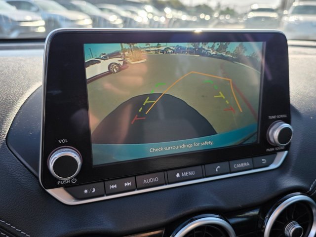 Vehicle image 22 of 38