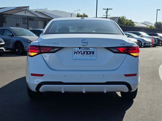 Vehicle image 6 of 38