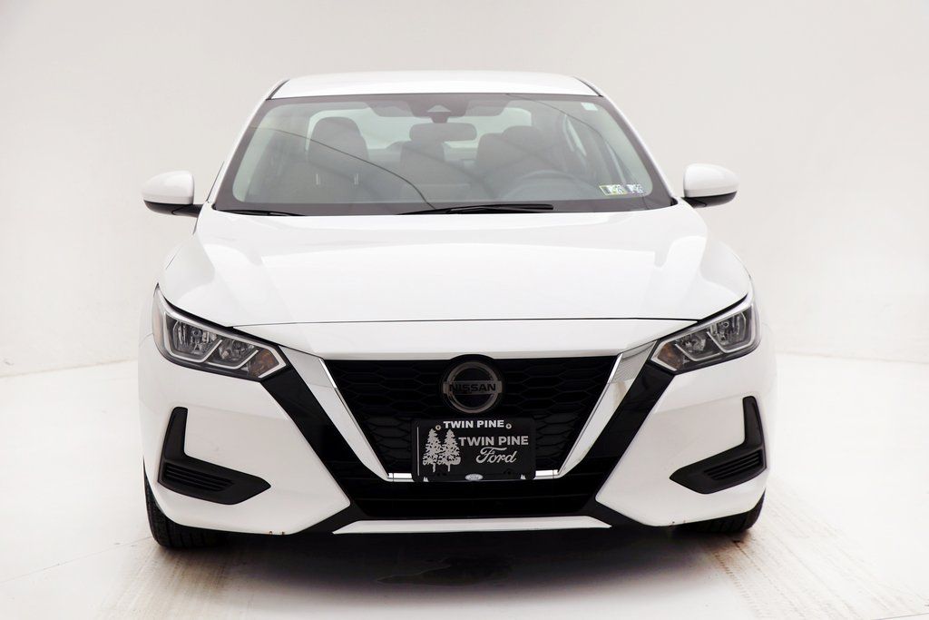 Vehicle image 3 of 22