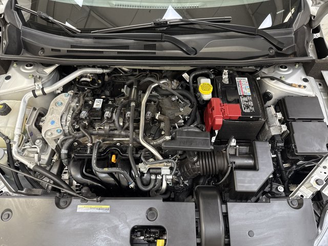 Vehicle image 9 of 27