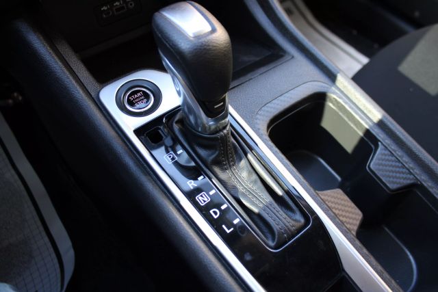 Vehicle image 20 of 48
