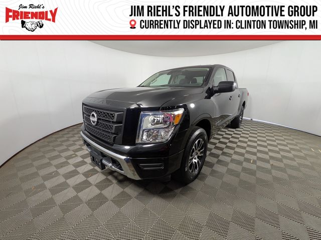 2023 Nissan Titan SV Image 1 of 31