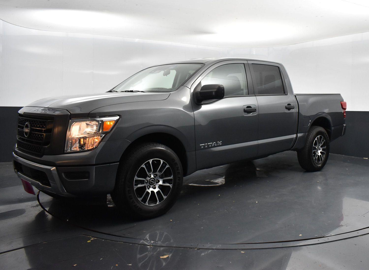 Vehicle image 2 of 26