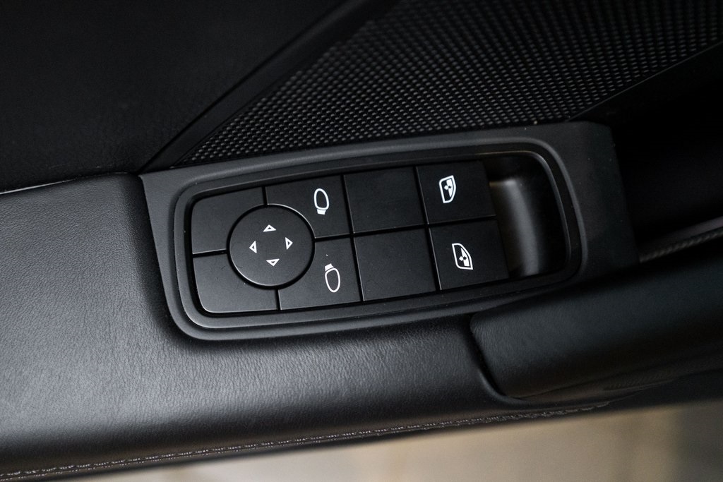 2023 Porsche 911 Carrera T Image 24 of 36