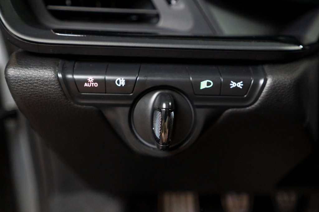 2023 Porsche 911 Carrera T Image 20 of 36