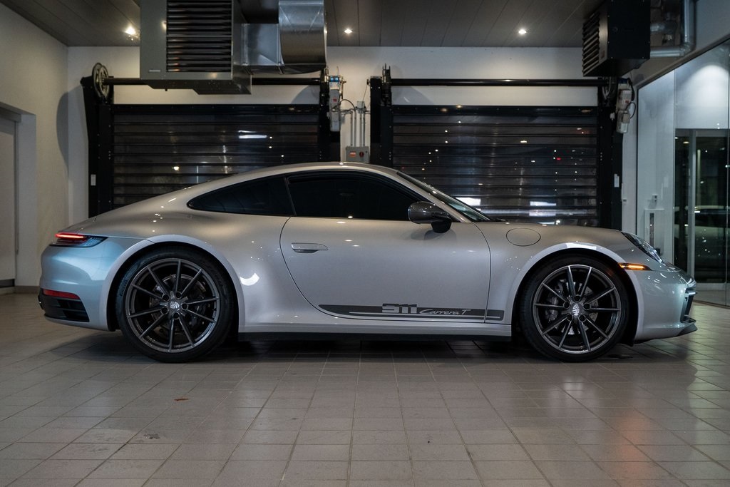 2023 Porsche 911 Carrera T Image 4 of 36