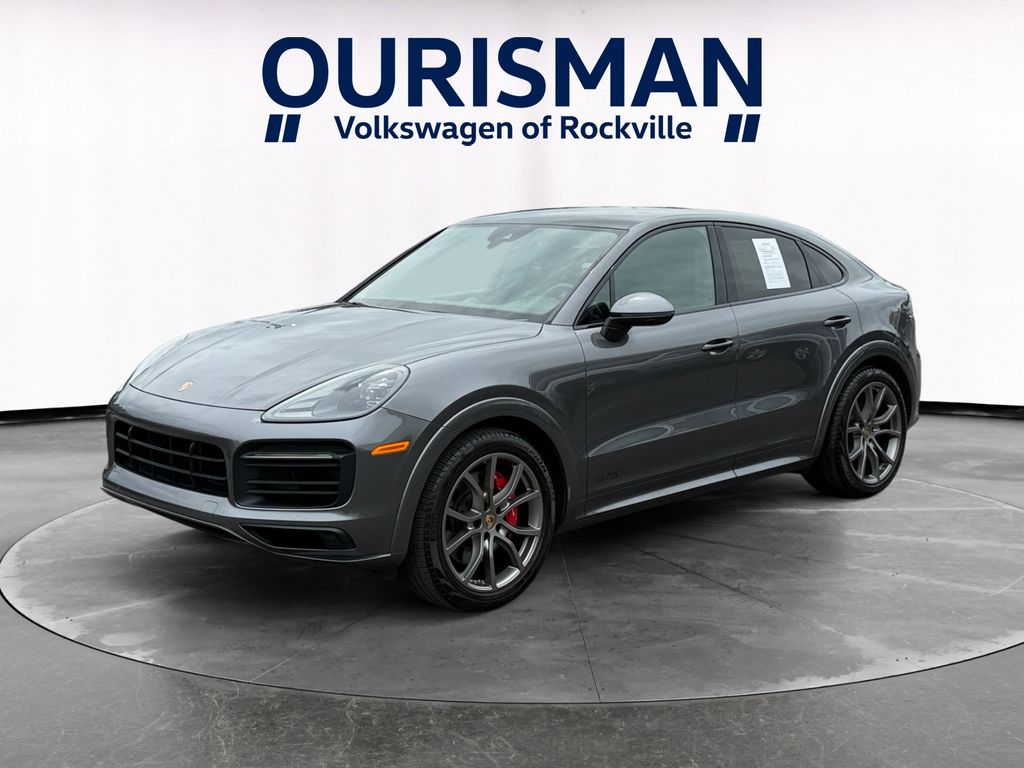 2023 Porsche Cayenne GTS Image 1 of 28