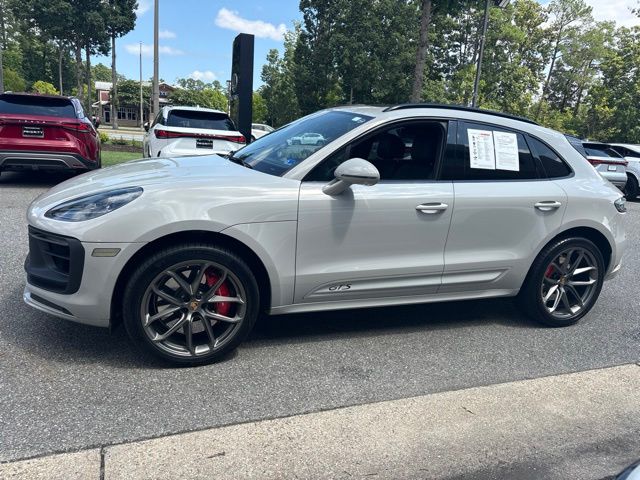 2023 Porsche Macan GTS Image 2 of 46