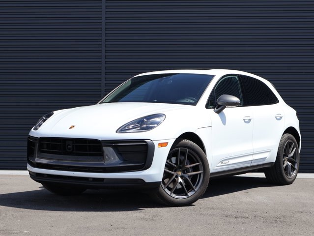 2023 Porsche Macan T Image 1 of 30