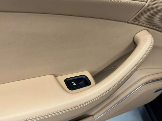 Vehicle image 43 of 62