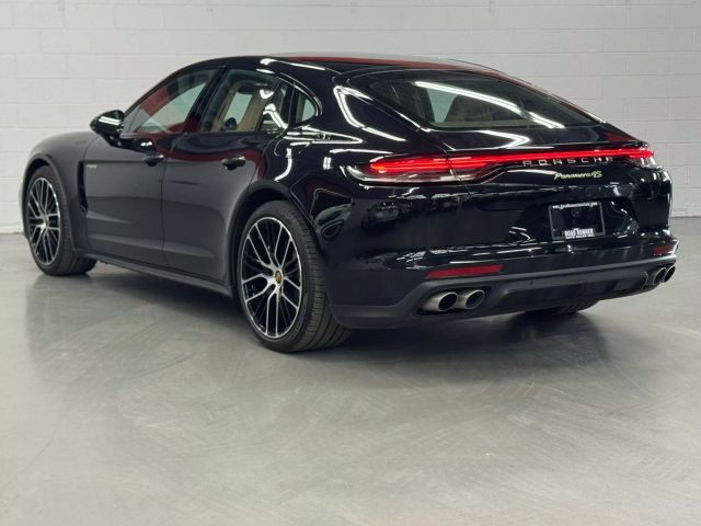 Vehicle image 12 of 62