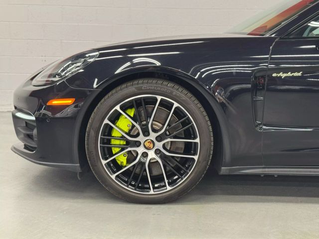 Vehicle image 15 of 62