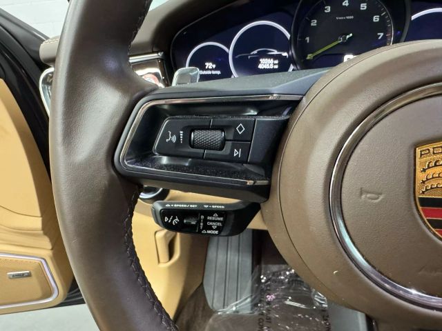 Vehicle image 38 of 62