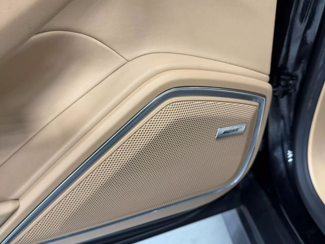Vehicle image 57 of 62