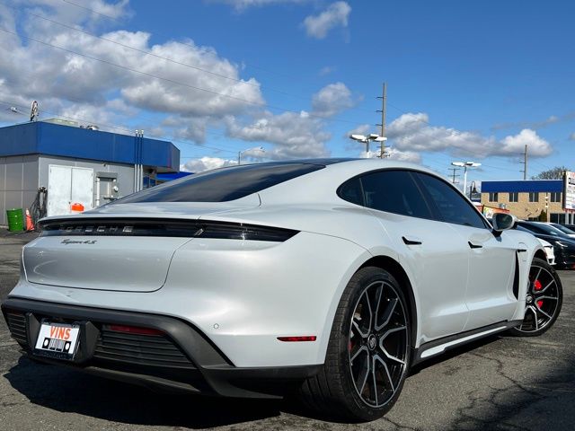 2023 Porsche Taycan 4S Image 3 of 34