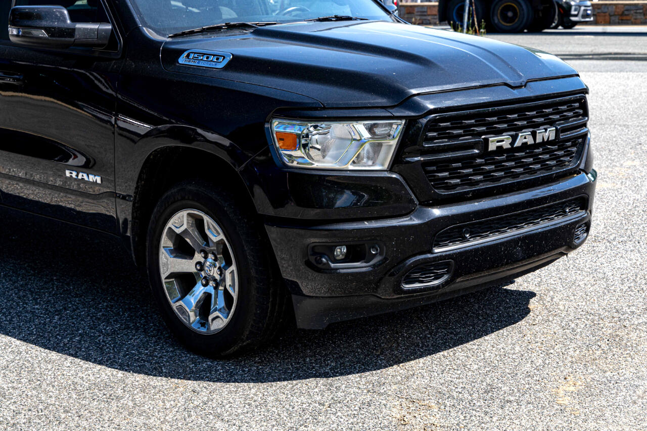 Vehicle image 9 of 24
