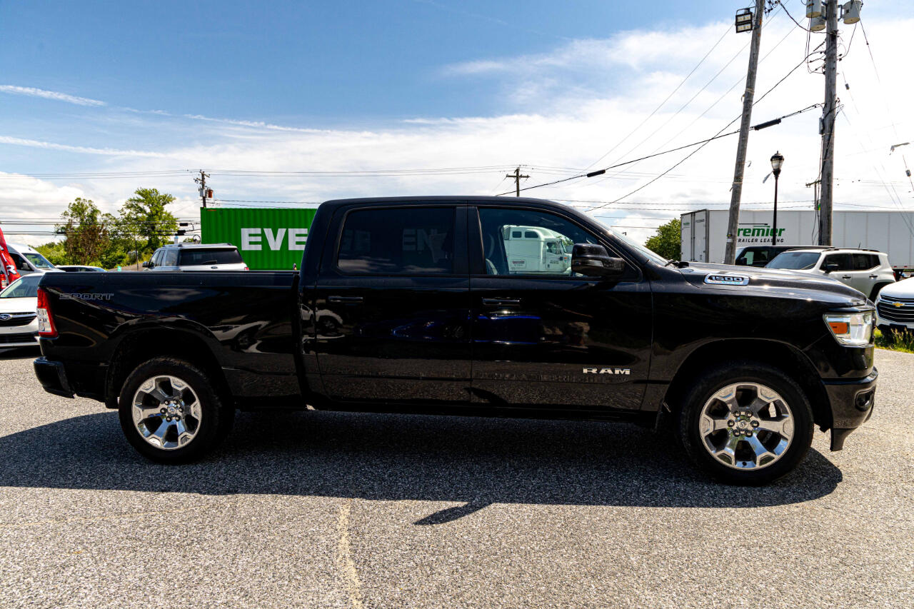 Vehicle image 4 of 24