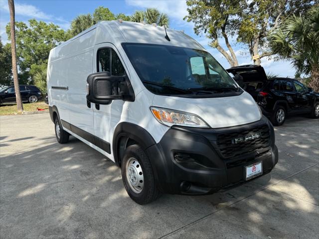 Vehicle image 8 of 23