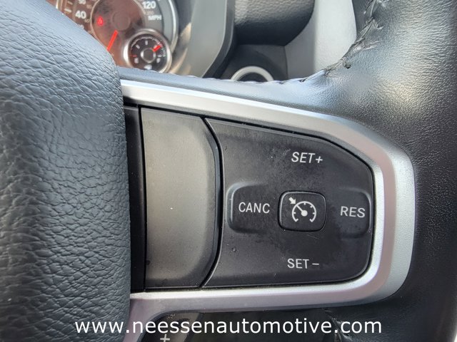 Vehicle image 18 of 37