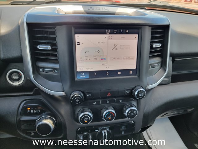 Vehicle image 22 of 37