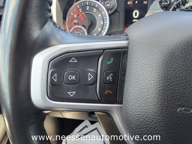 Vehicle image 17 of 37