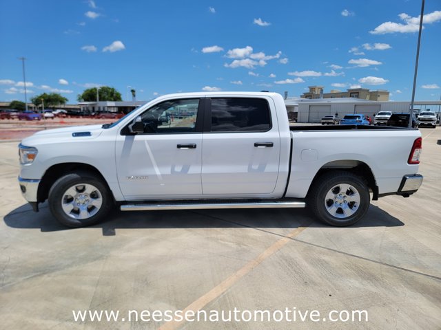 Vehicle image 7 of 37