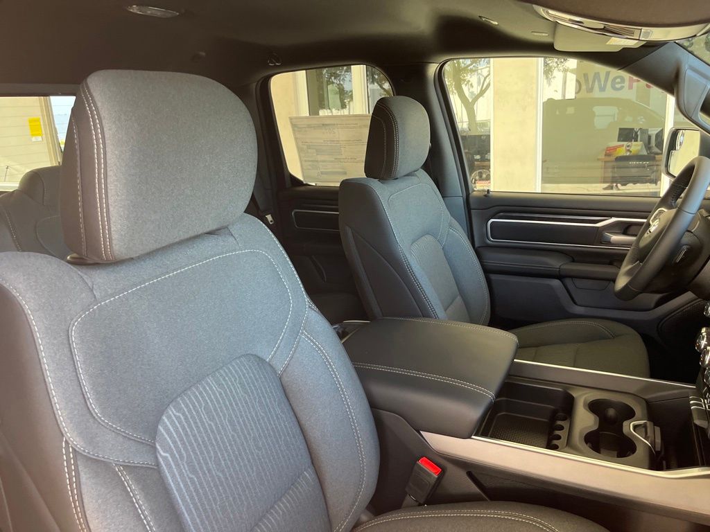 2023 Ram 1500 Big Horn Image 20 of 43