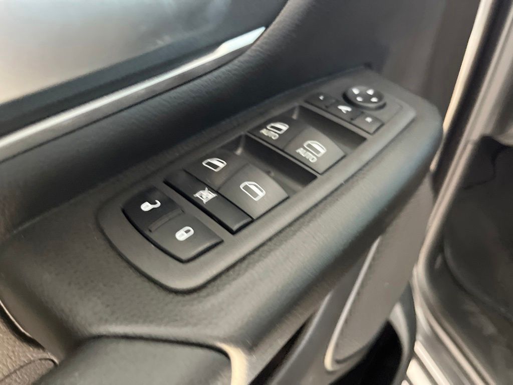 2023 Ram 1500 Big Horn Image 32 of 43