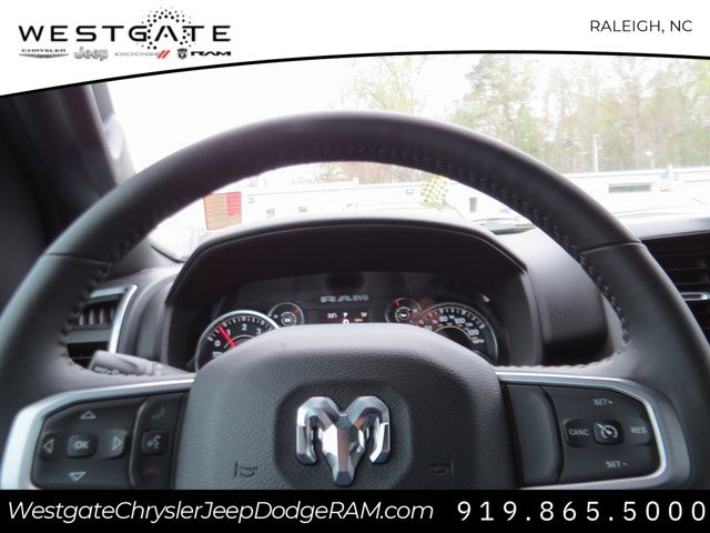 Vehicle image 20 of 29