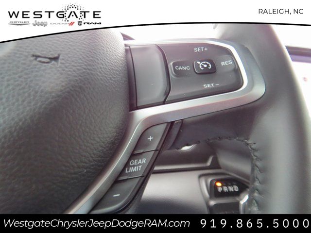 Vehicle image 22 of 29