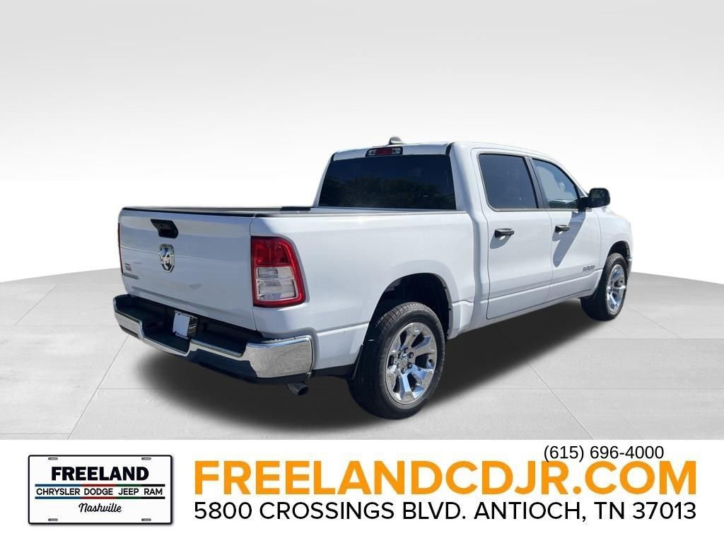 Vehicle image 4 of 23