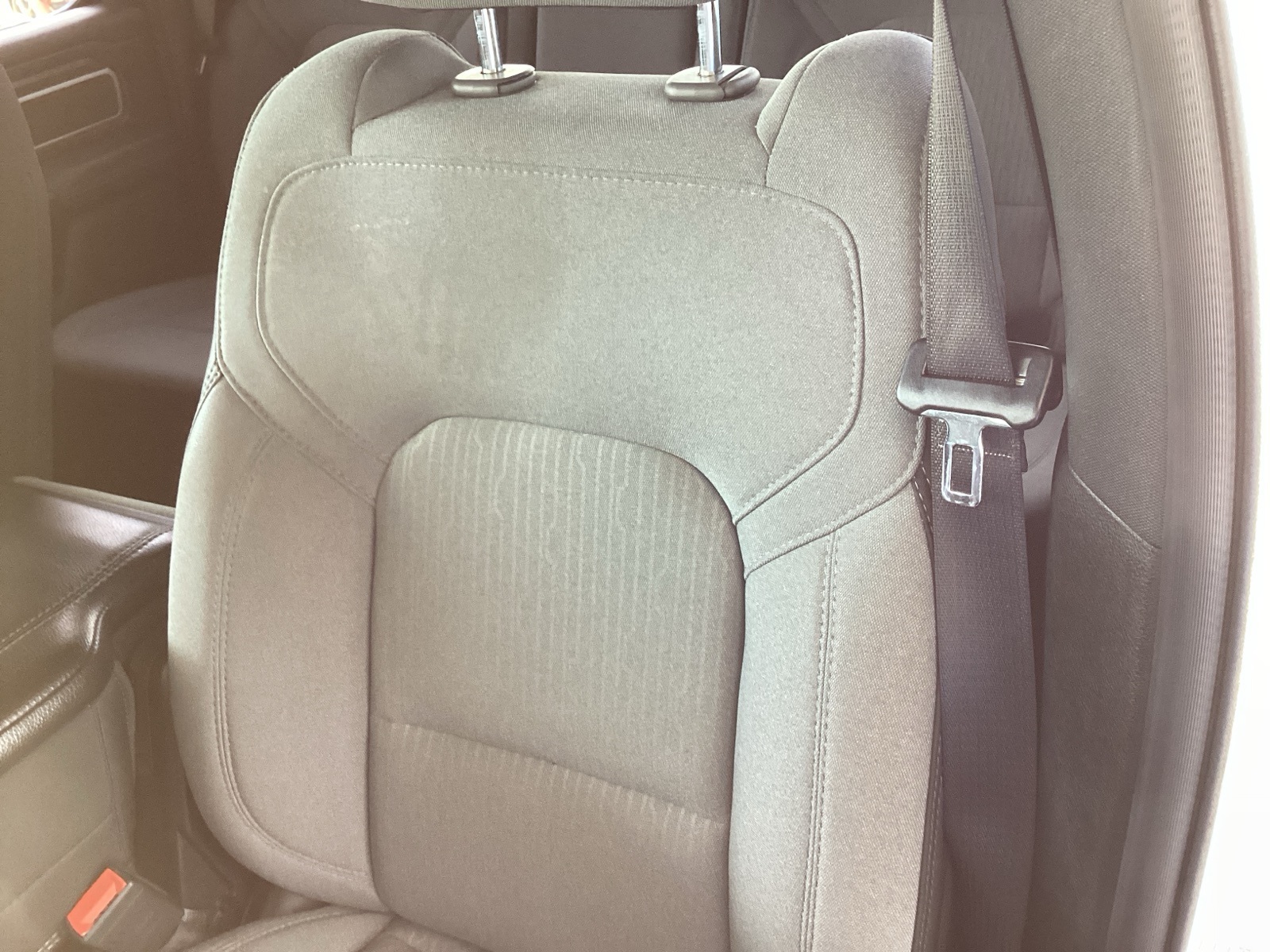 Vehicle image 20 of 33