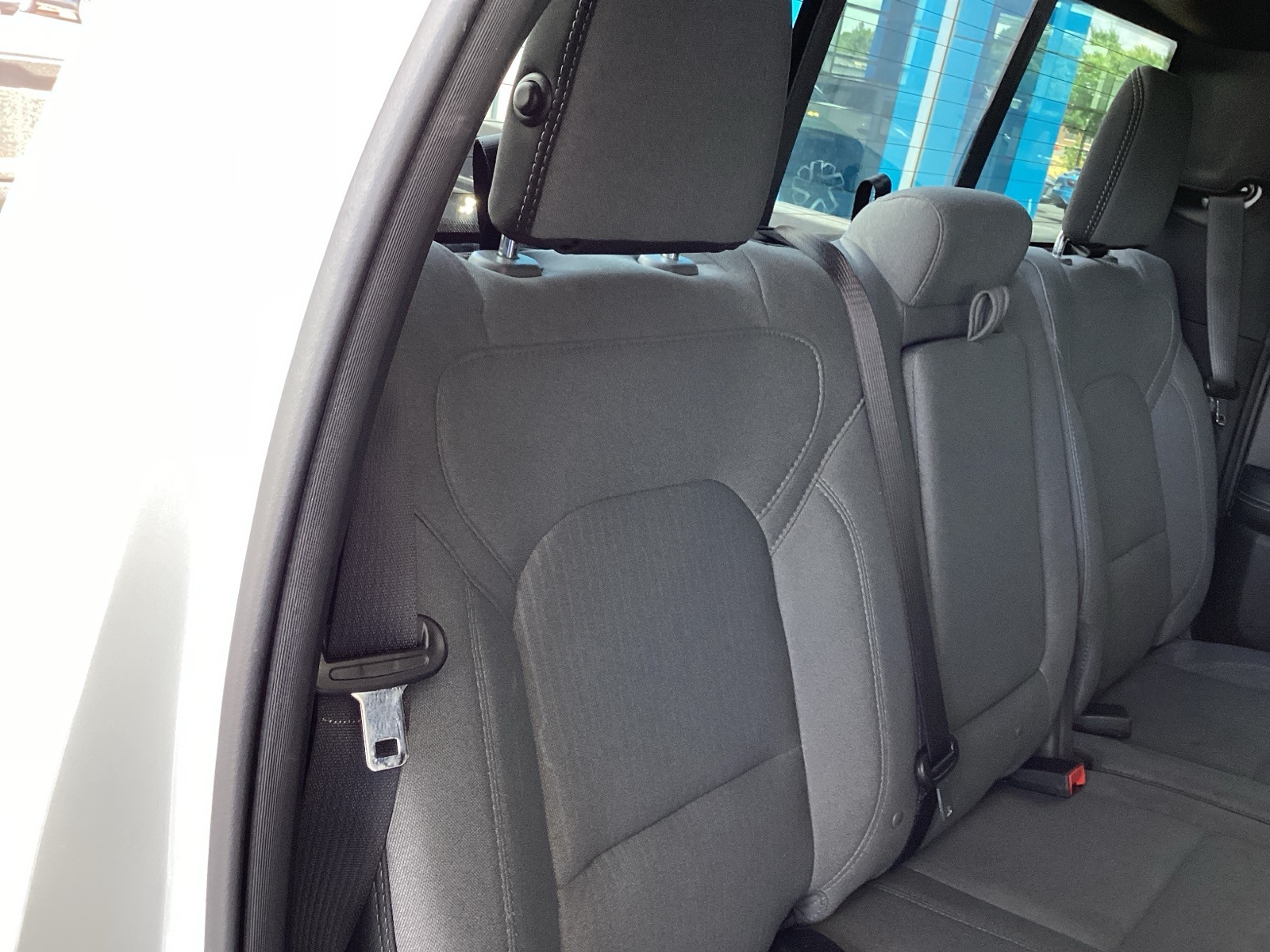 Vehicle image 13 of 33