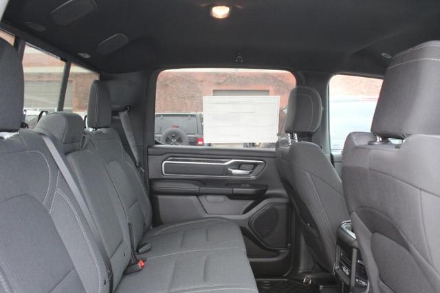 Vehicle image 4 of 23