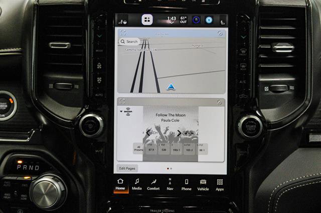 Vehicle image 22 of 60