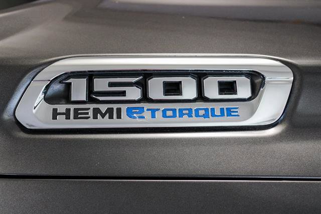Vehicle image 41 of 60