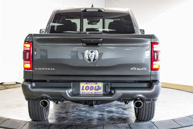 Vehicle image 9 of 60