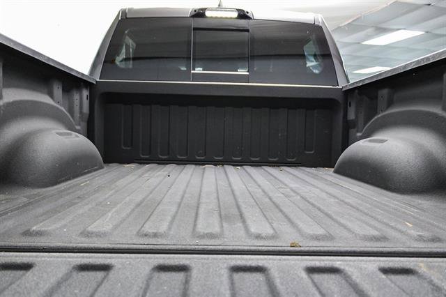 Vehicle image 57 of 60